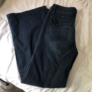 flare bottom jeans